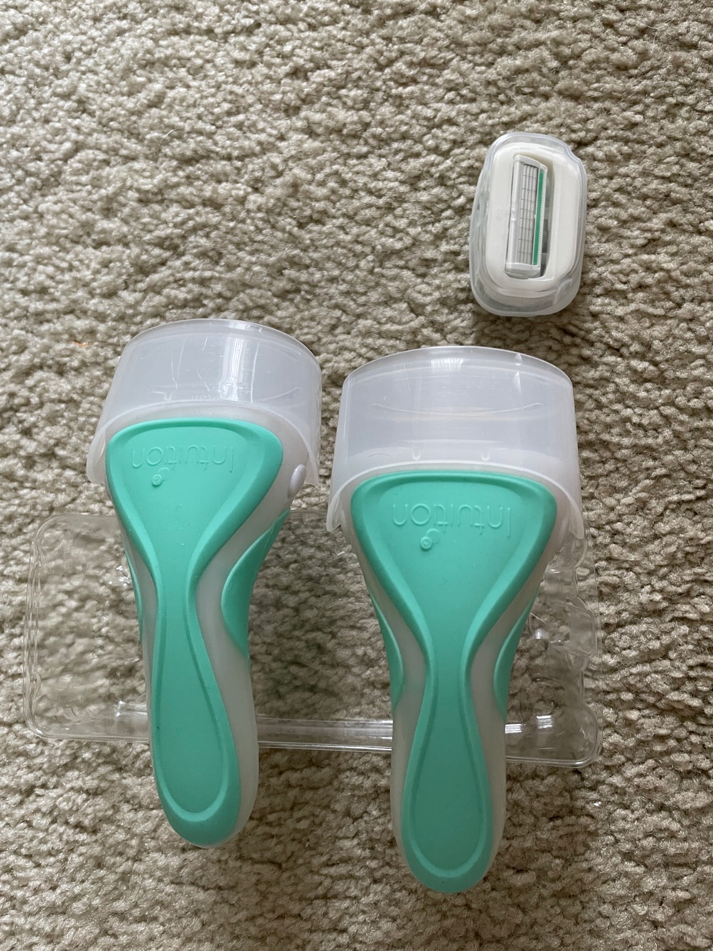 chic Intuition Razor Handle in Mint